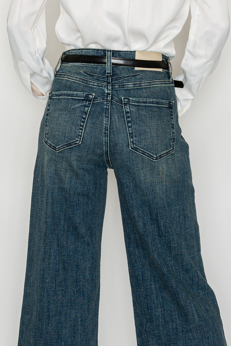 TUMMY CONTROL HIGH RISE CUFFED A WIDE LEG JEANS