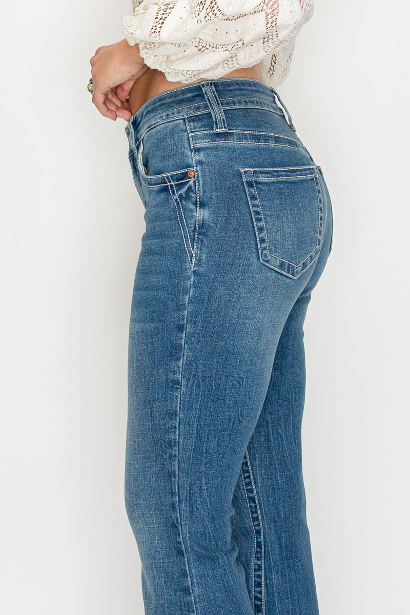 TUMMY CONTROL HIGH RISE SLIM FLARE JEANS  *Signature*