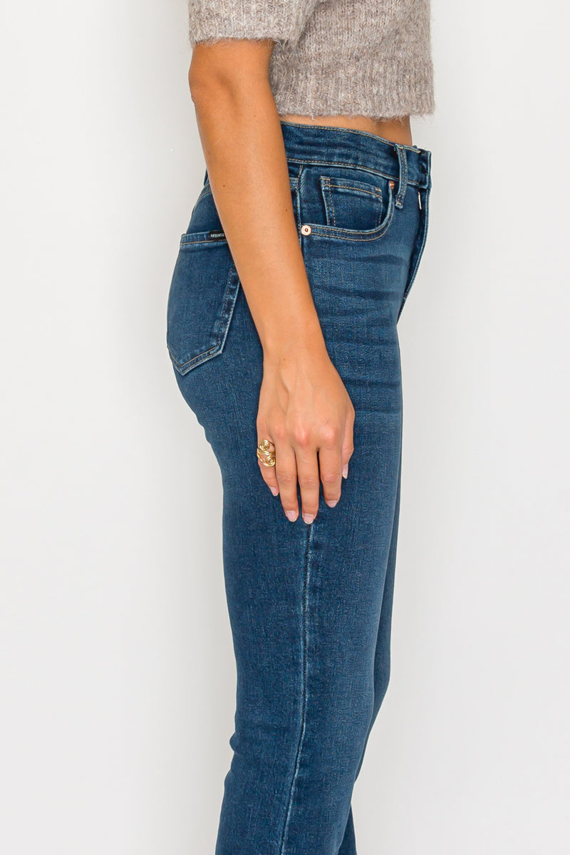 TUMMY CONTROL HIGH RISE BOOTCUT JEANS *Signature*