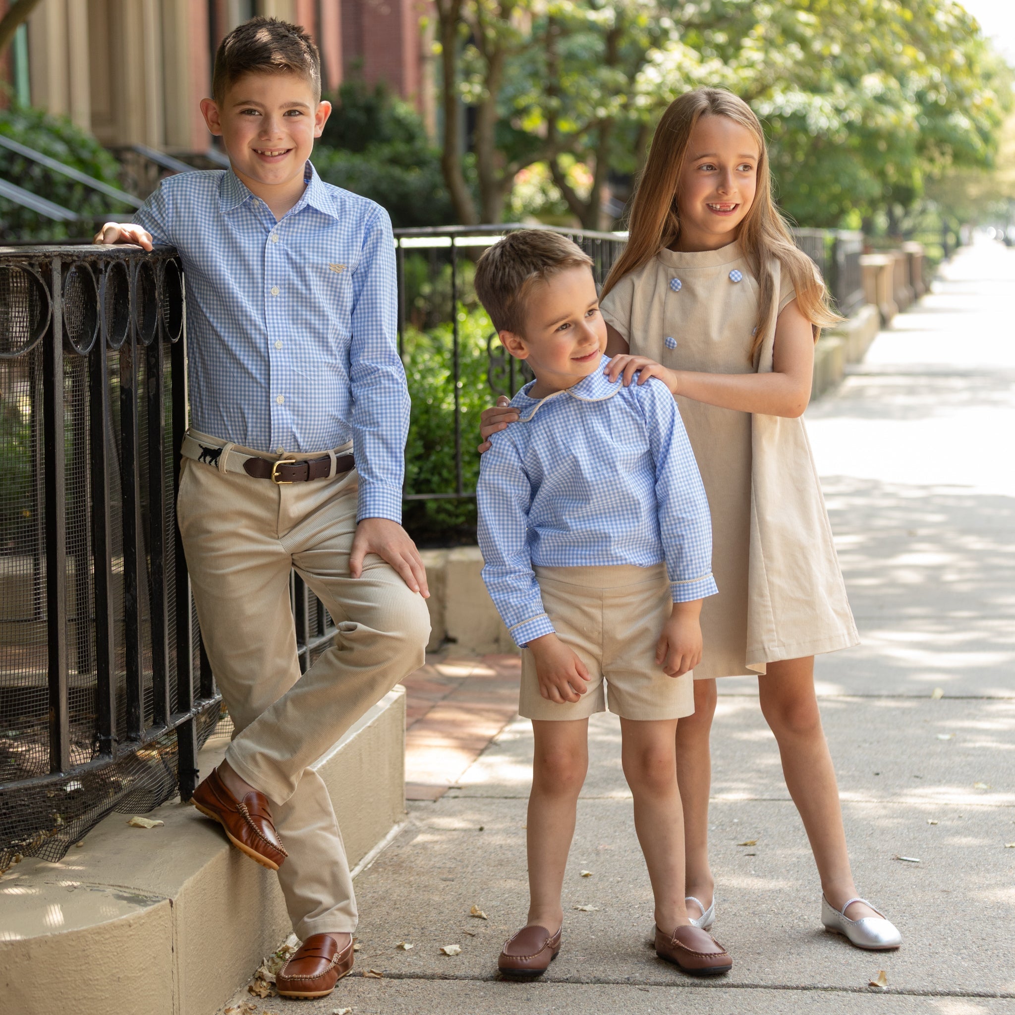 Robert Shorts in King's Way Khaki Corduroy