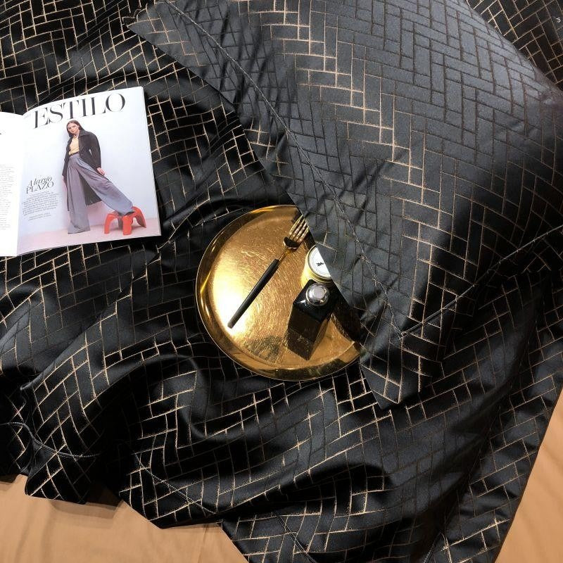 Talia Black Gold Cotton Satin Bedding Set | 3CARATS