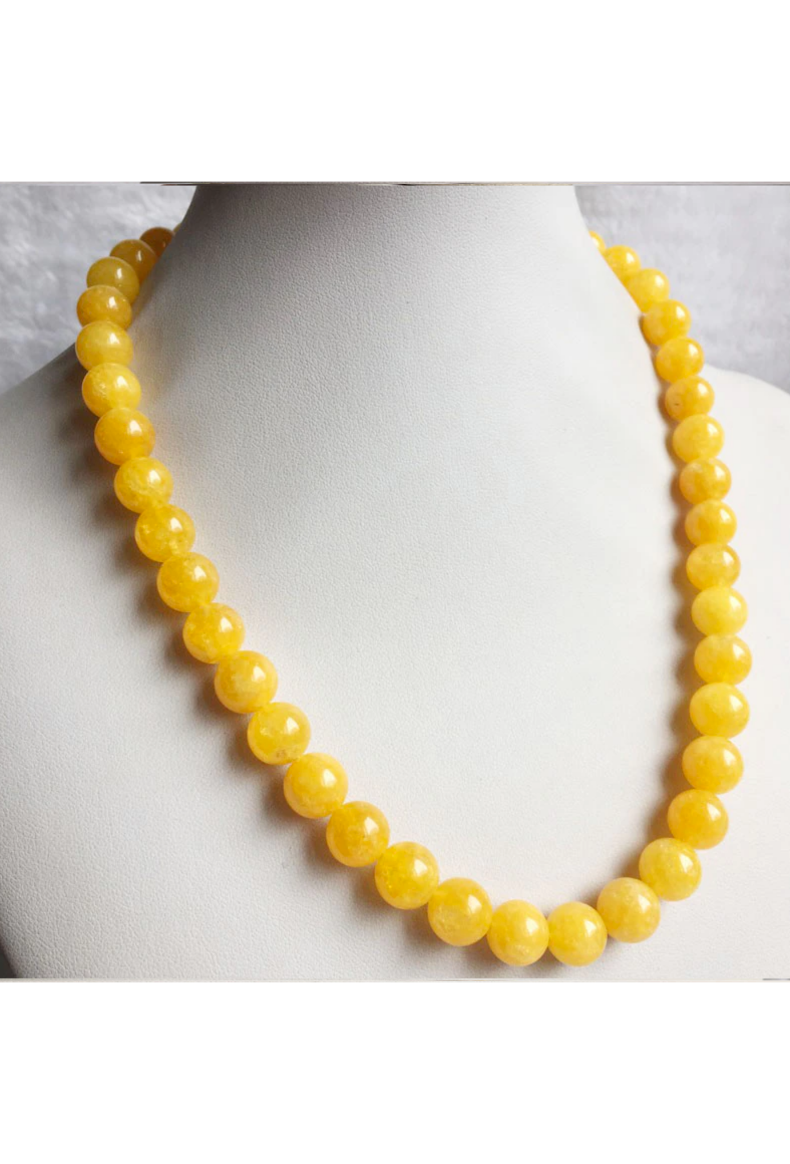 The Beeswax Necklace