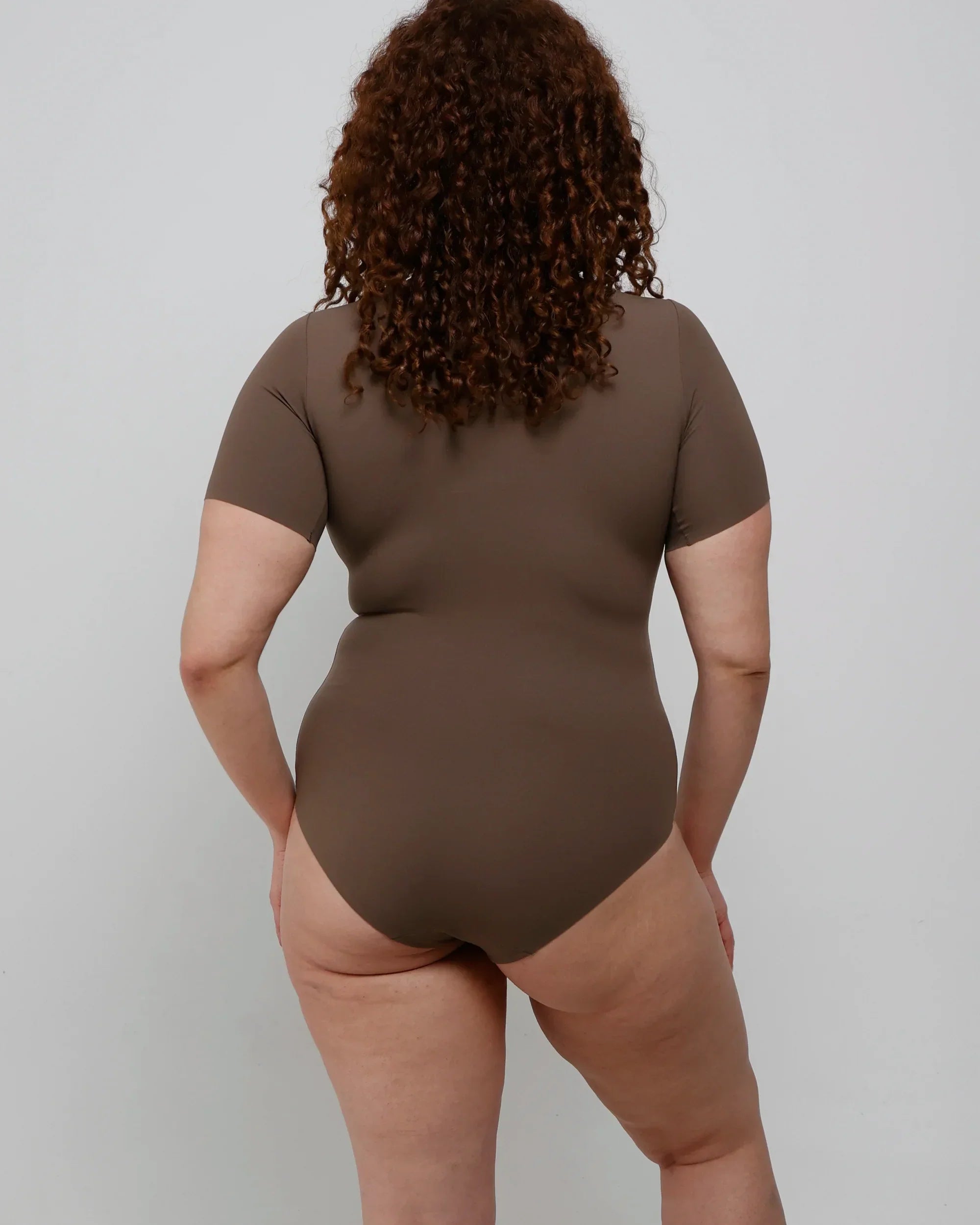 T-Shirt Bodysuit - Long - Mocha