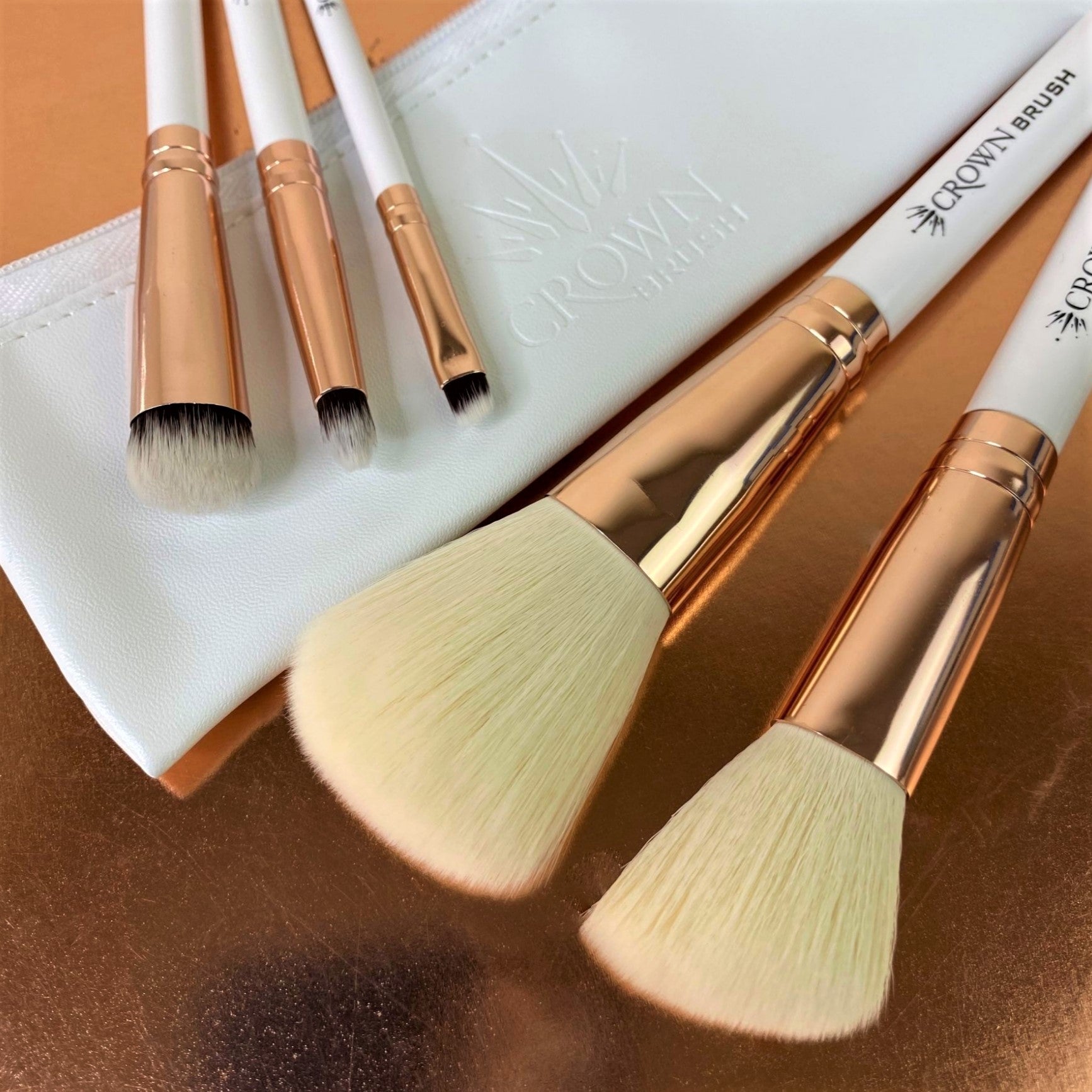 6 PC TRAVEL BASICS BRUSH SET