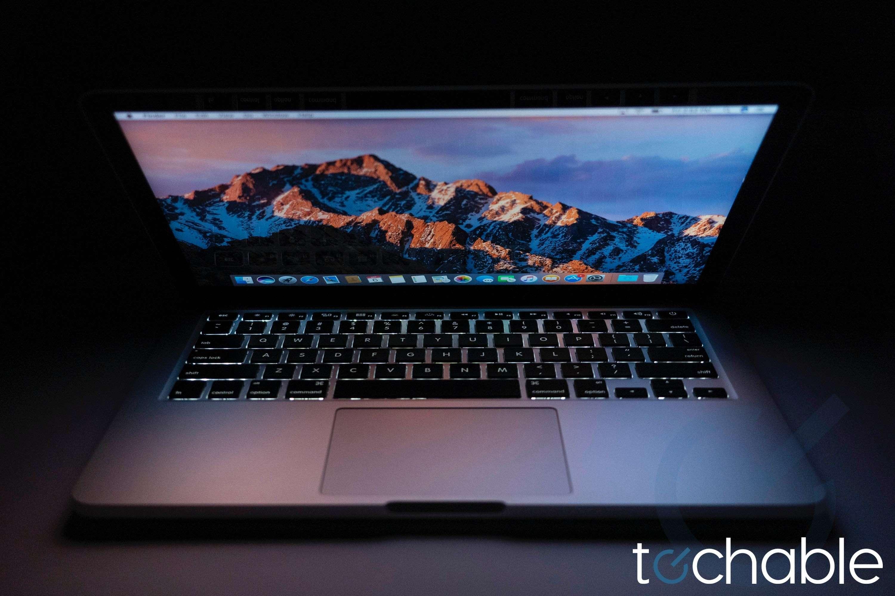 MacBook Pro (Early 2015) 13-Inch - 3.1GHz Core i7 - 16GB RAM - 2 TB SSD