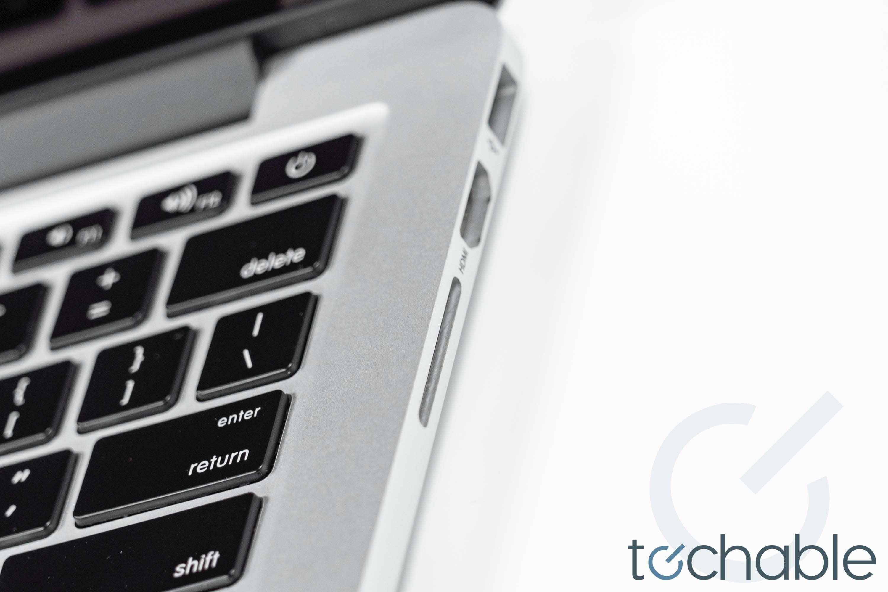 MacBook Pro (Early 2015) 13-Inch - 3.1GHz Core i7 - 16GB RAM - 2 TB SSD