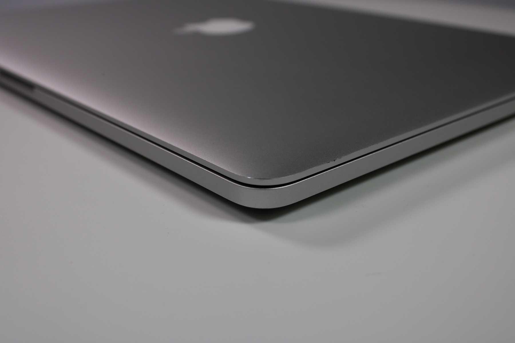 Apple MacBook Pro 15-inch 2013 2.8GHz Core i7 16GB RAM Dual GPU