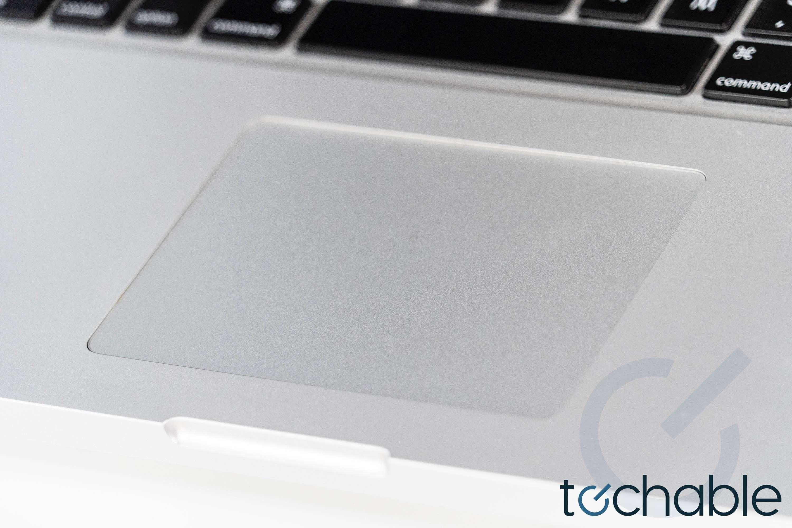 Apple Macbook Pro (Late 2011) 17-inch 2.5GHz i7 16GB Ram (Customizable)