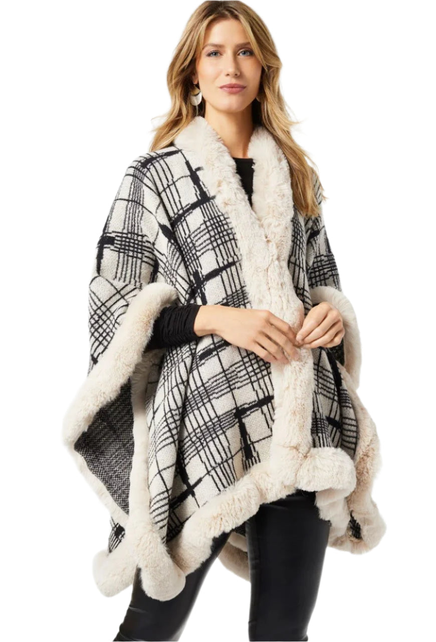 Coco + Carmen Everleigh Wrap with Faux Fur Trim 2434519A