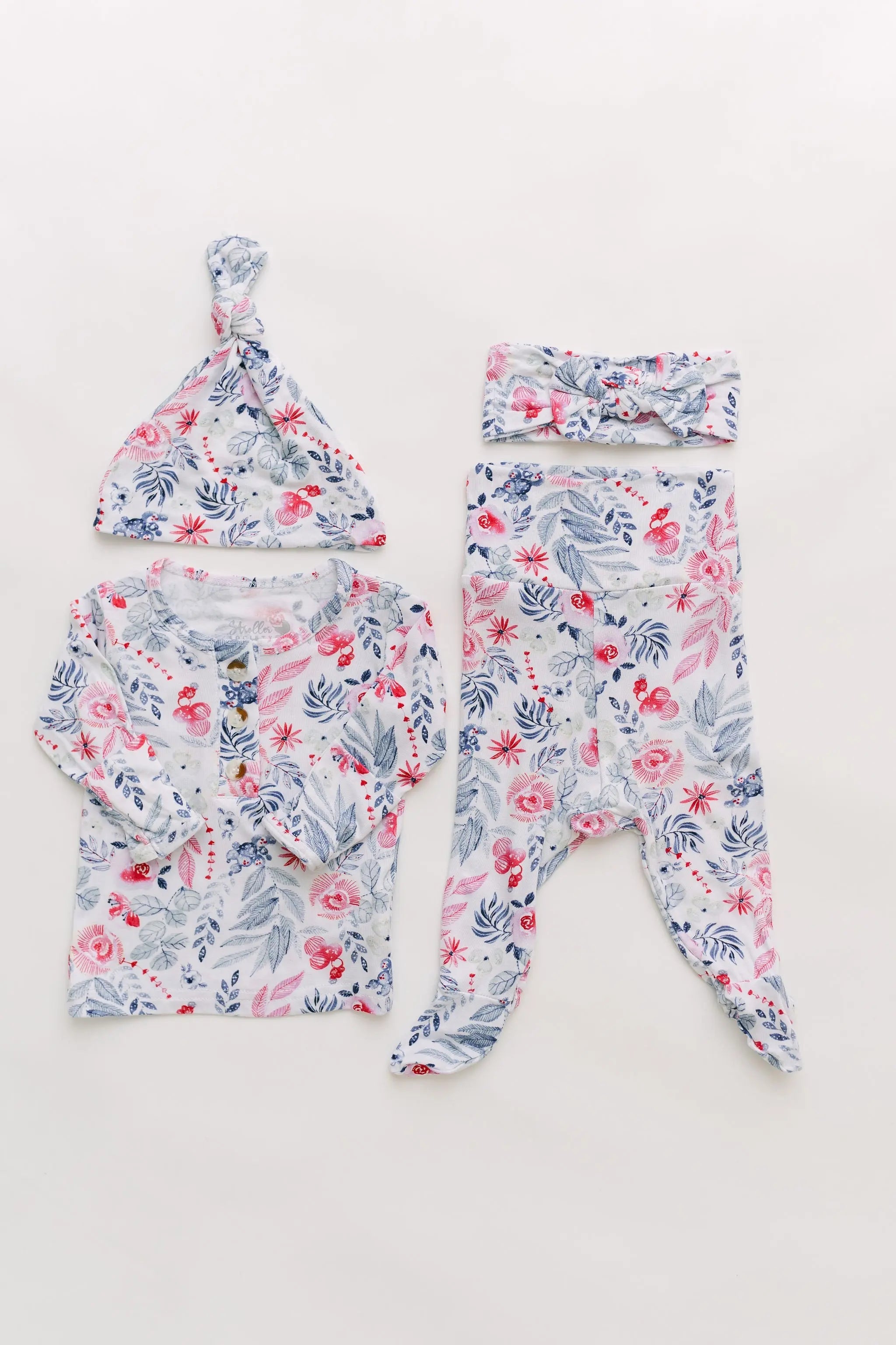 Newborn Outfit, Baby Outfit, Baby Girl Coming Home Outfit - Bloom