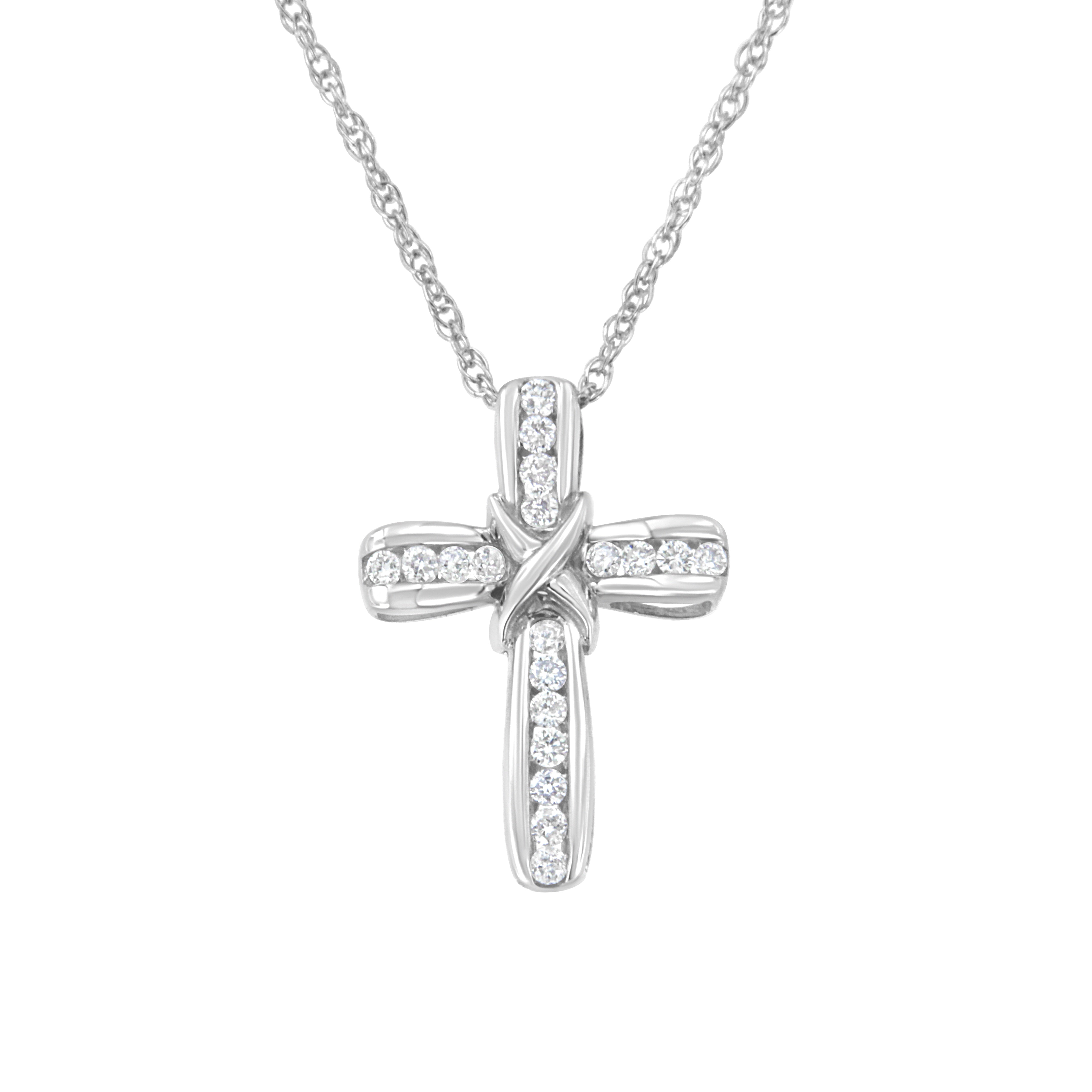 .925 Sterling Silver 1/4 Cttw Lab Grown Diamond Cross Pendant Necklace (F-G Color, Vs2-Si1 Clarity)