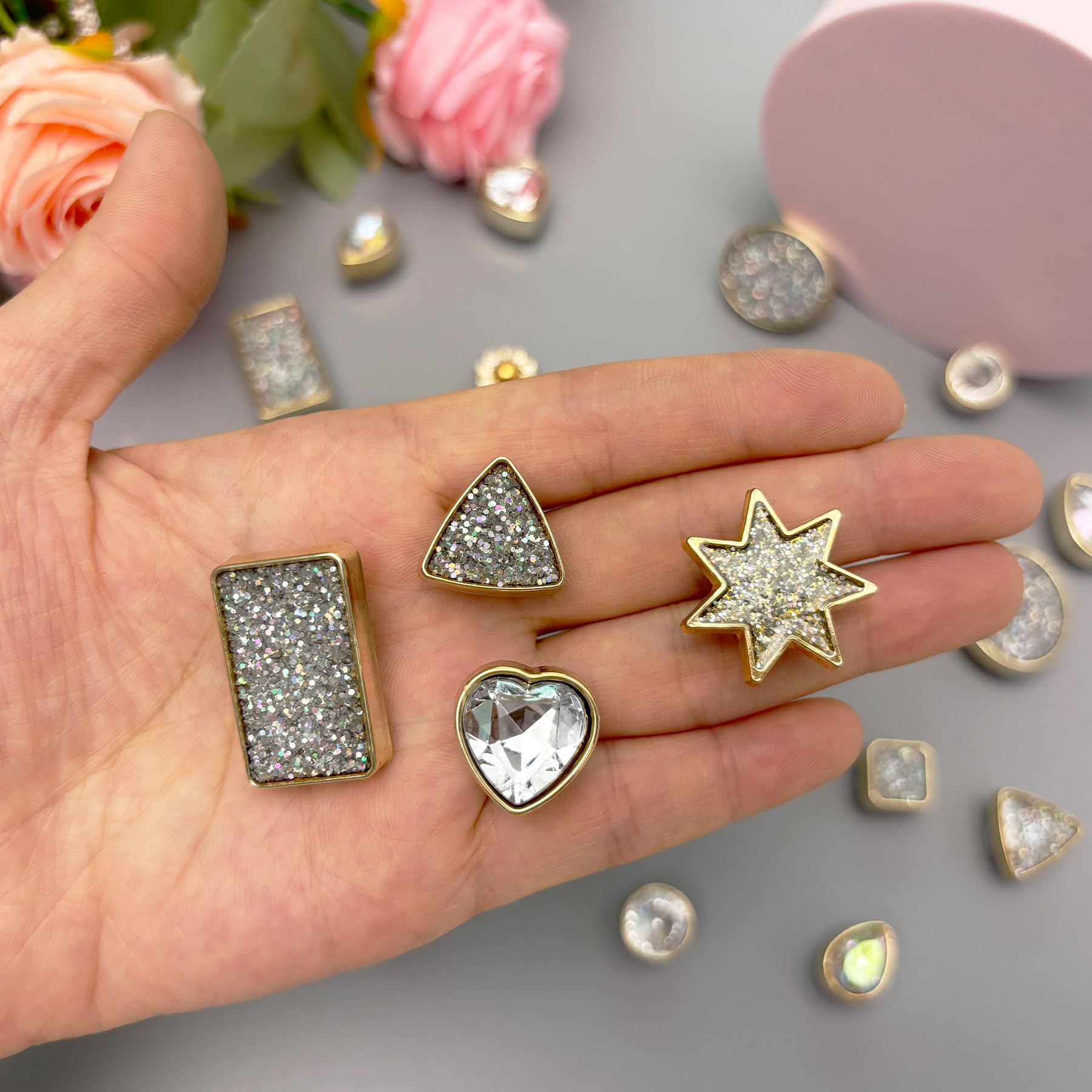 Bling Shoe Charms for Women, 22Pcs Plastic Sparkling Gems Rhinestones Shoe Decoration Charms, Girly Shoe Chains for Clog Sandals, DIY Shoe Accessories for Party Favor