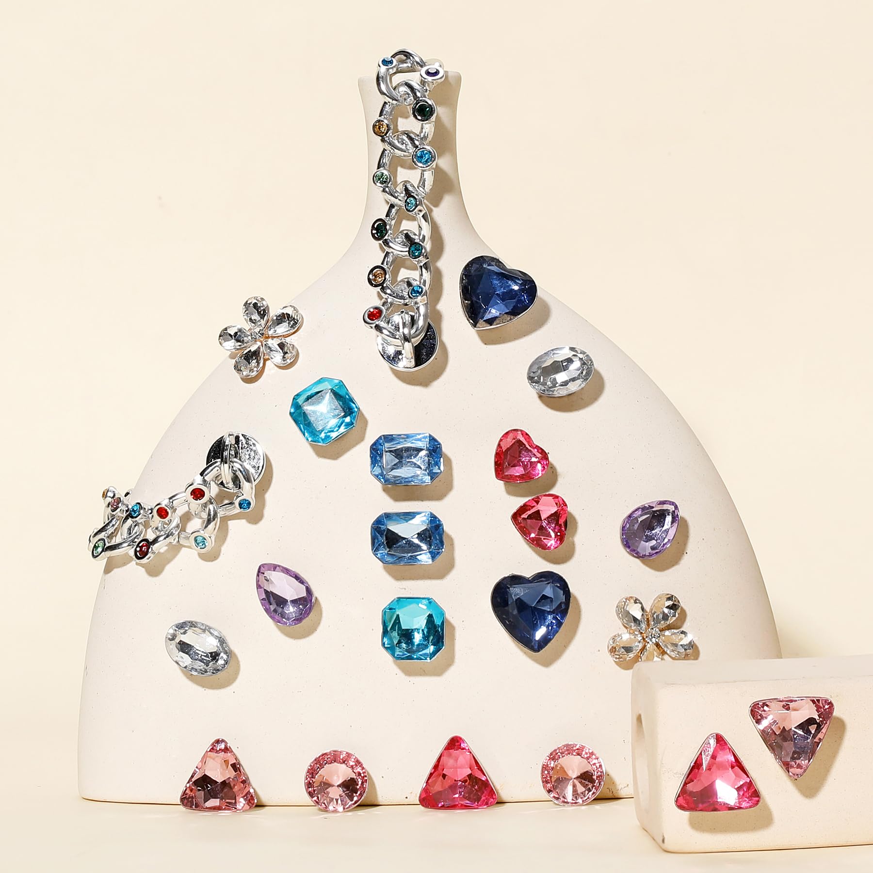 Bling Shoe Charms for Women, 22Pcs Plastic Sparkling Gems Rhinestones Shoe Decoration Charms, Girly Shoe Chains for Clog Sandals, DIY Shoe Accessories for Party Favor