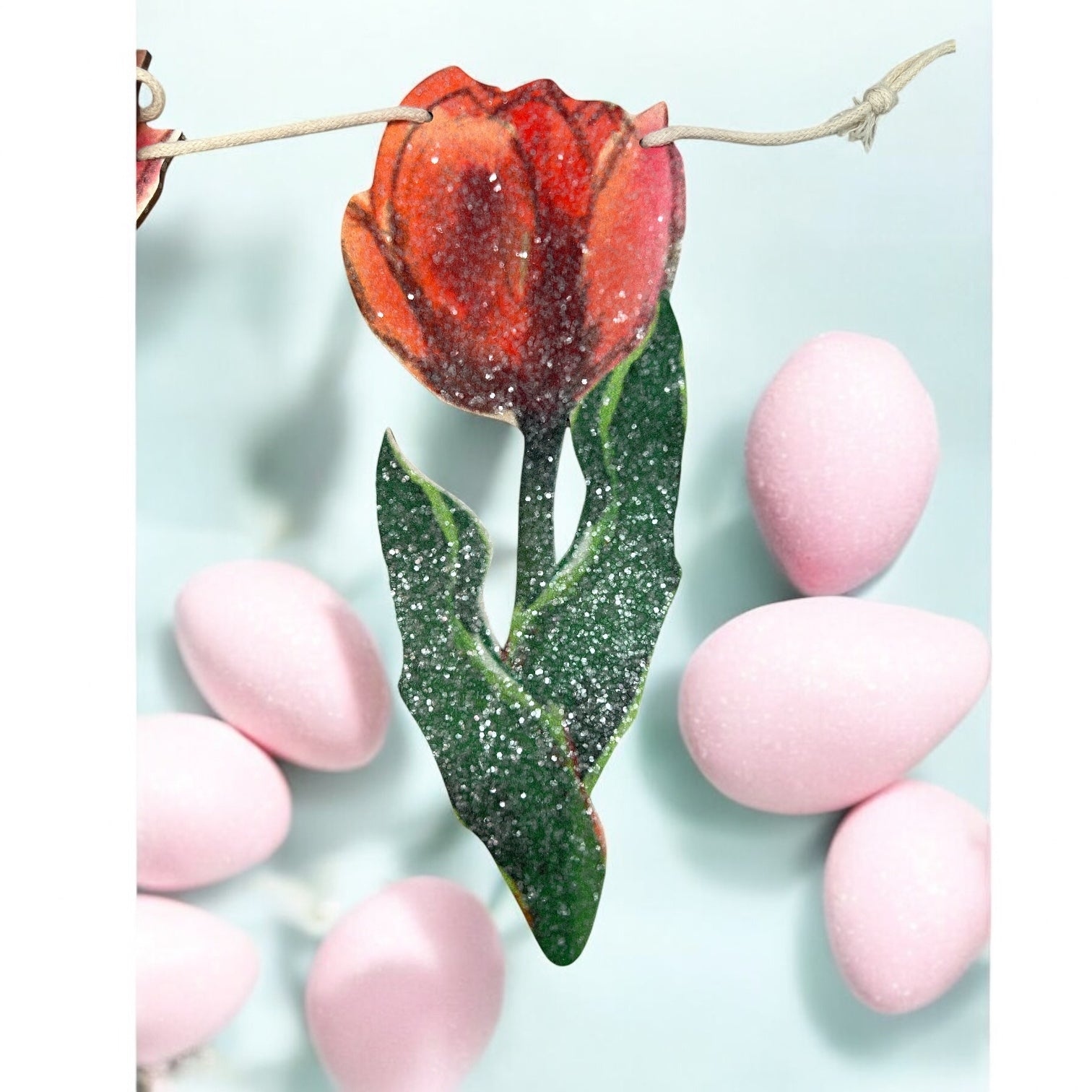 Wooden Tulip Garland - Red