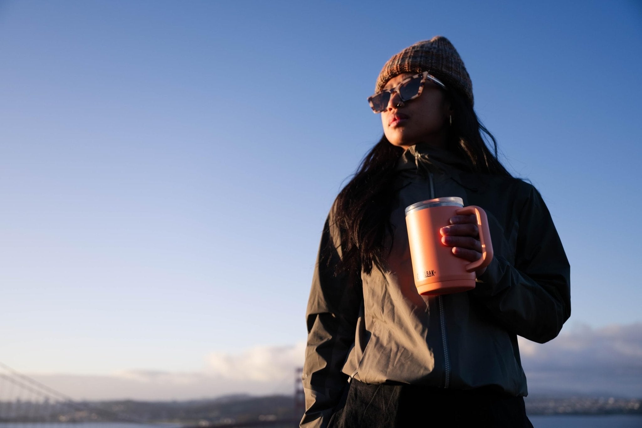 CamelBak Thrive Leak-Proof 16 oz Mug, Insulated Stainless Steel - for Travel, Coffee, Tea, hot Beverages - Spill Proof - Cup-Holder Compatible, Navy