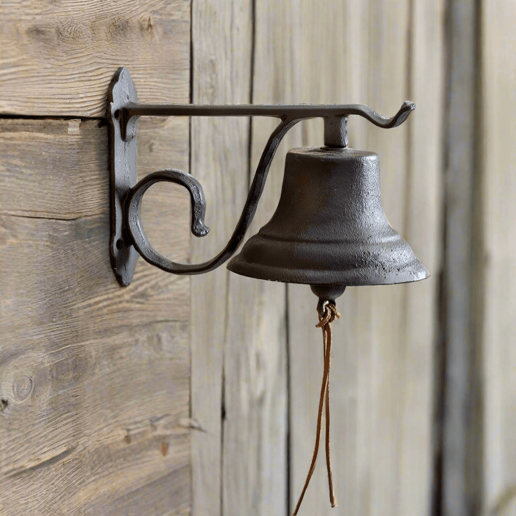 Vintage Wall-Mounted Farmhouse Bell in Cast Iron