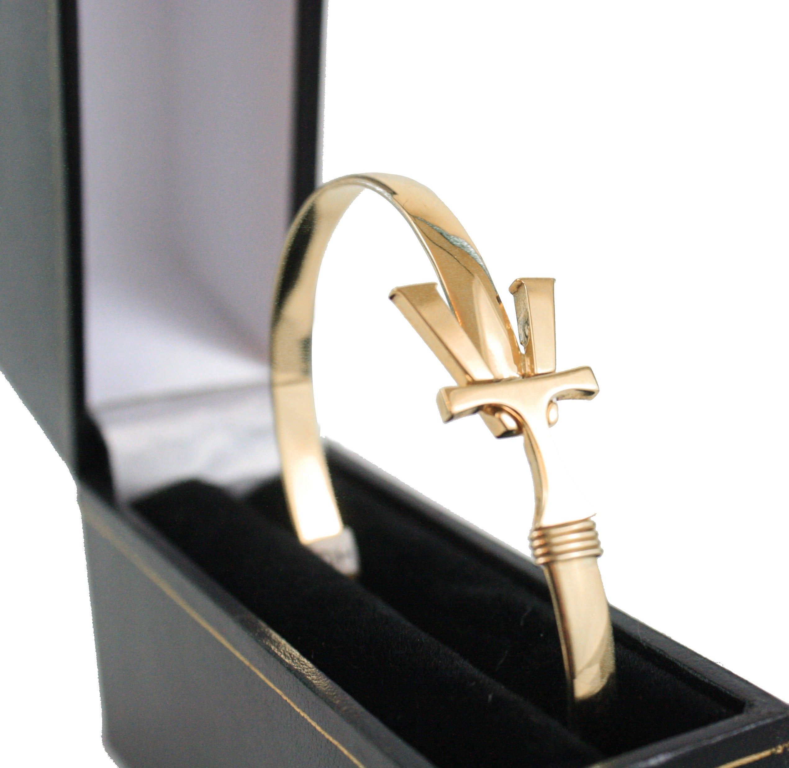 14K Gold Vermont   Hook Bracelet - 5mm Band - 7 Inch