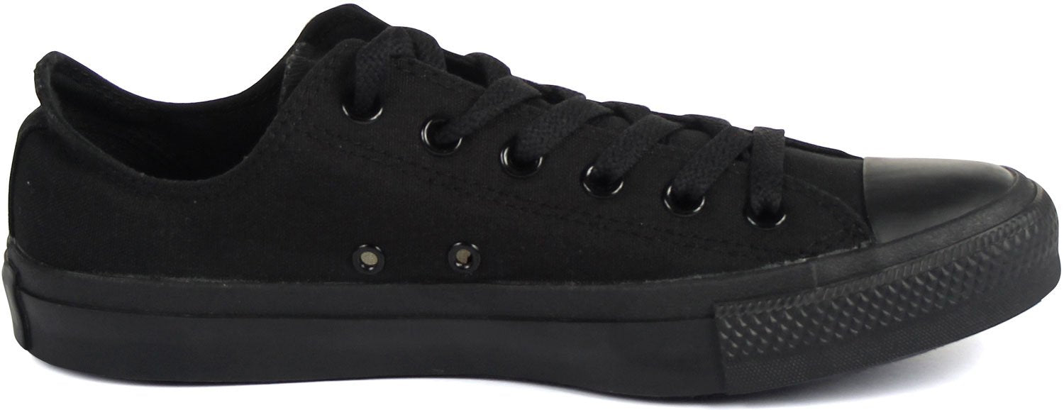 Converse Women's Chuck Taylor Classic Sneaker