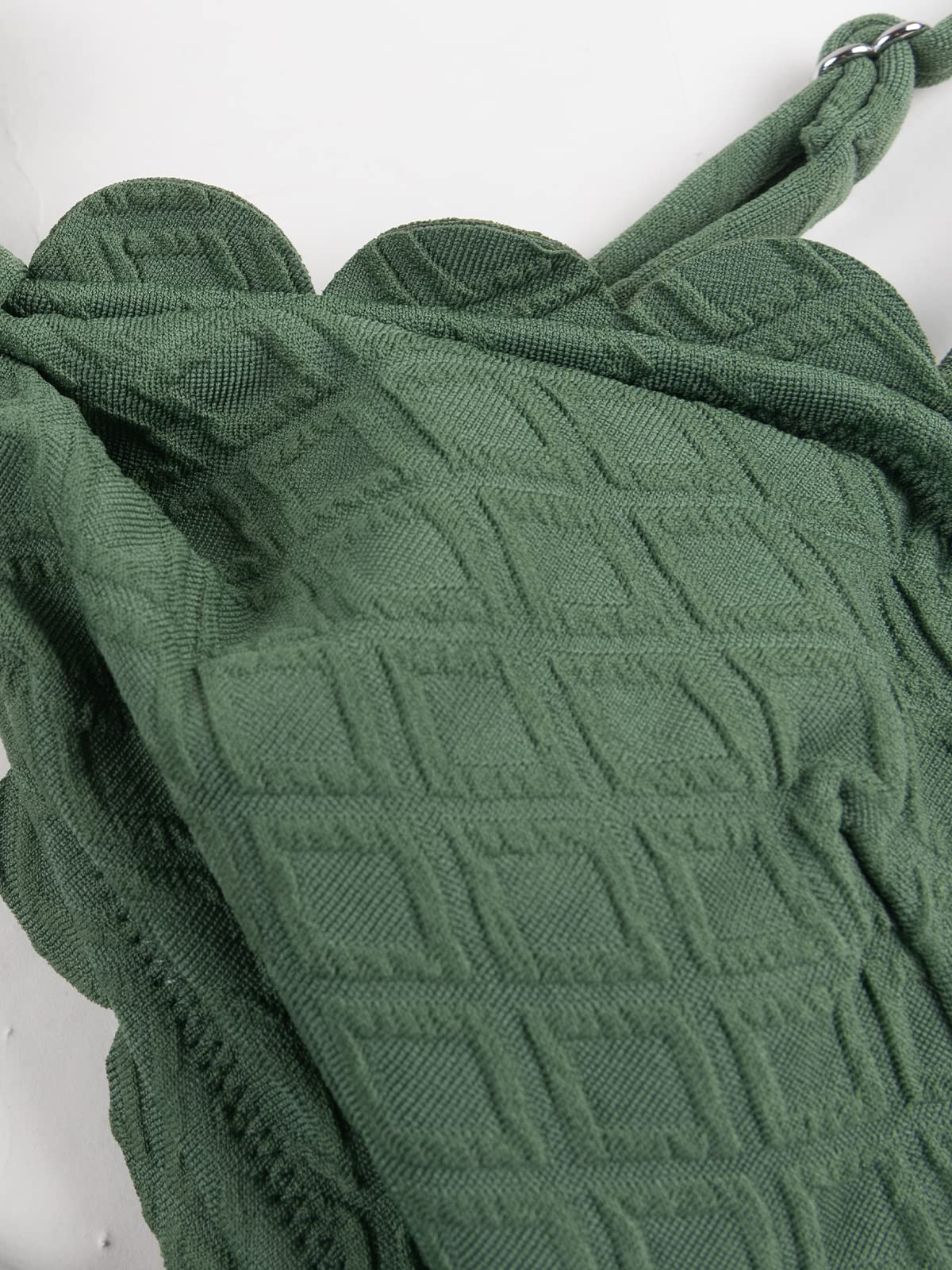 CUPSHE Women's One Piece Swimsuit Sexy Black Cutout Scallop Trim Bathing Suit