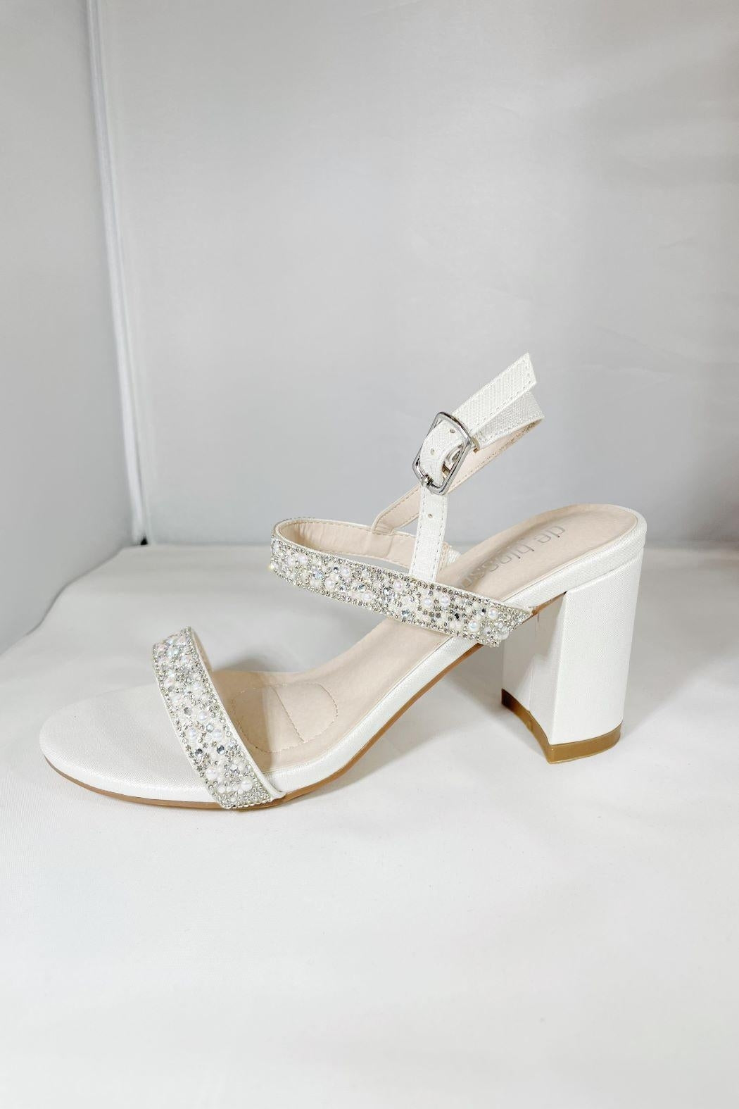 Sharon White Shoe
