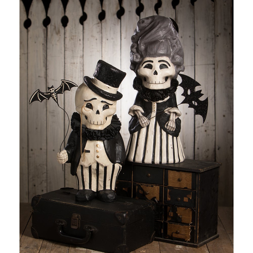 Divine Desiree Skelly Large by Bethany Lowe Designs