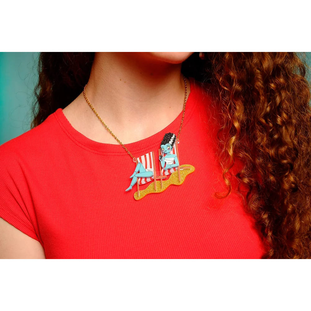 Elsa Sitting in Hammocks Necklace by Laliblue