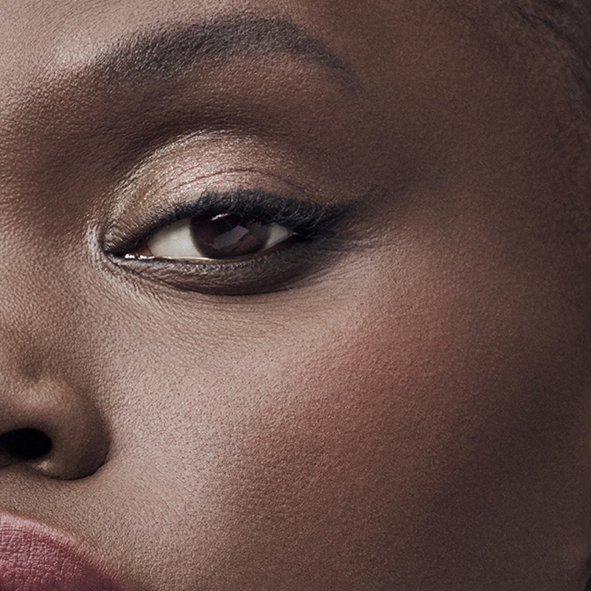 Estée Lauder The Sculpting Powder Blush with Buildable Color | Long Lasting, Contouring & Plumping, 0.25 Ounce