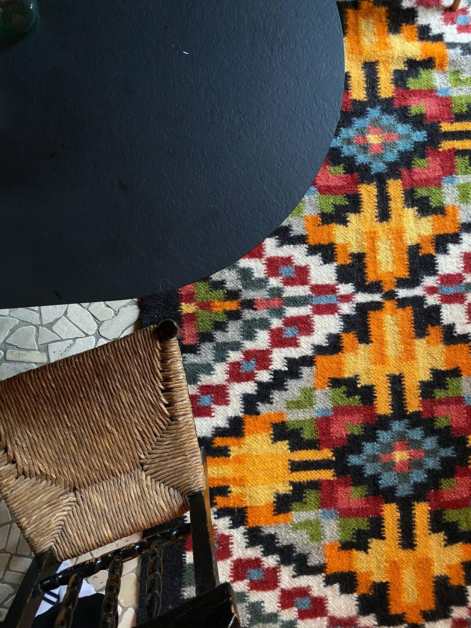 Handwoven Thin Rug with Traditional Carpathian Pattern 1