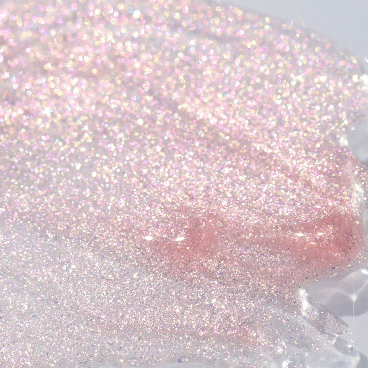 Clear lip gloss with pale pink shimmer - Instant Crush - Pretty Princess - Half Caked