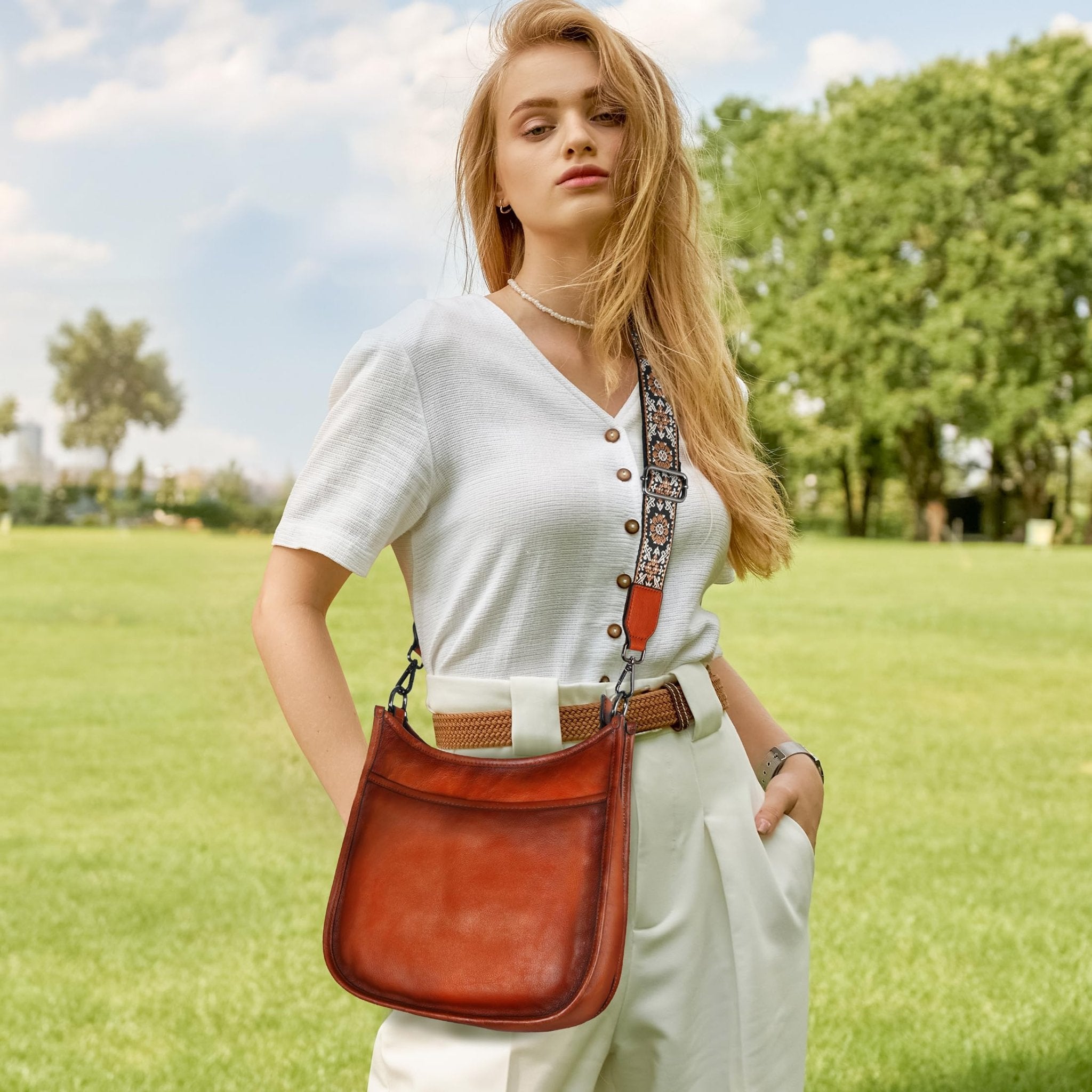 Iswee Crossbody Bags for Women Genuine Leather Purses Vintage Shoulder Handbags Travel Cross Body Bag with Boho Strap