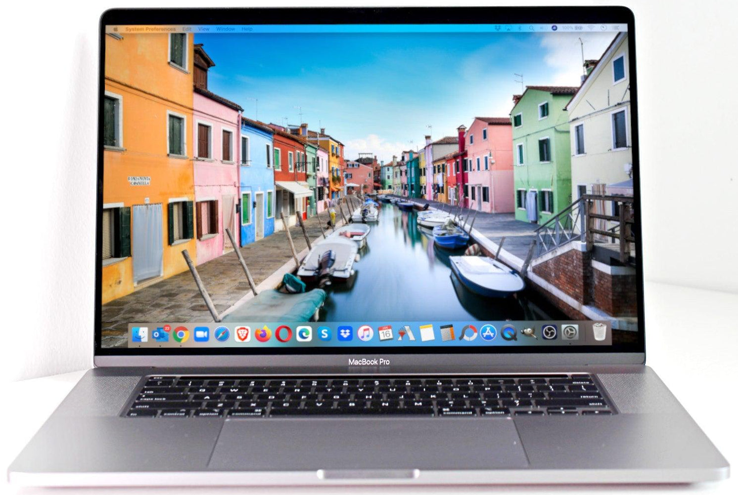 MacBook Pro (2019) 16-inch - 2.4GHz i9 - 5500M - Up to 64GB RAM 8TB SSD Space Gray (Configurable)