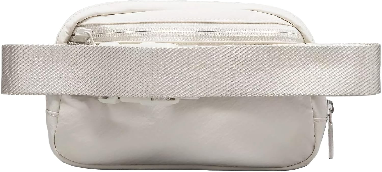 Lululemon Everywhere Belt Bag 1L (Neo Mint)