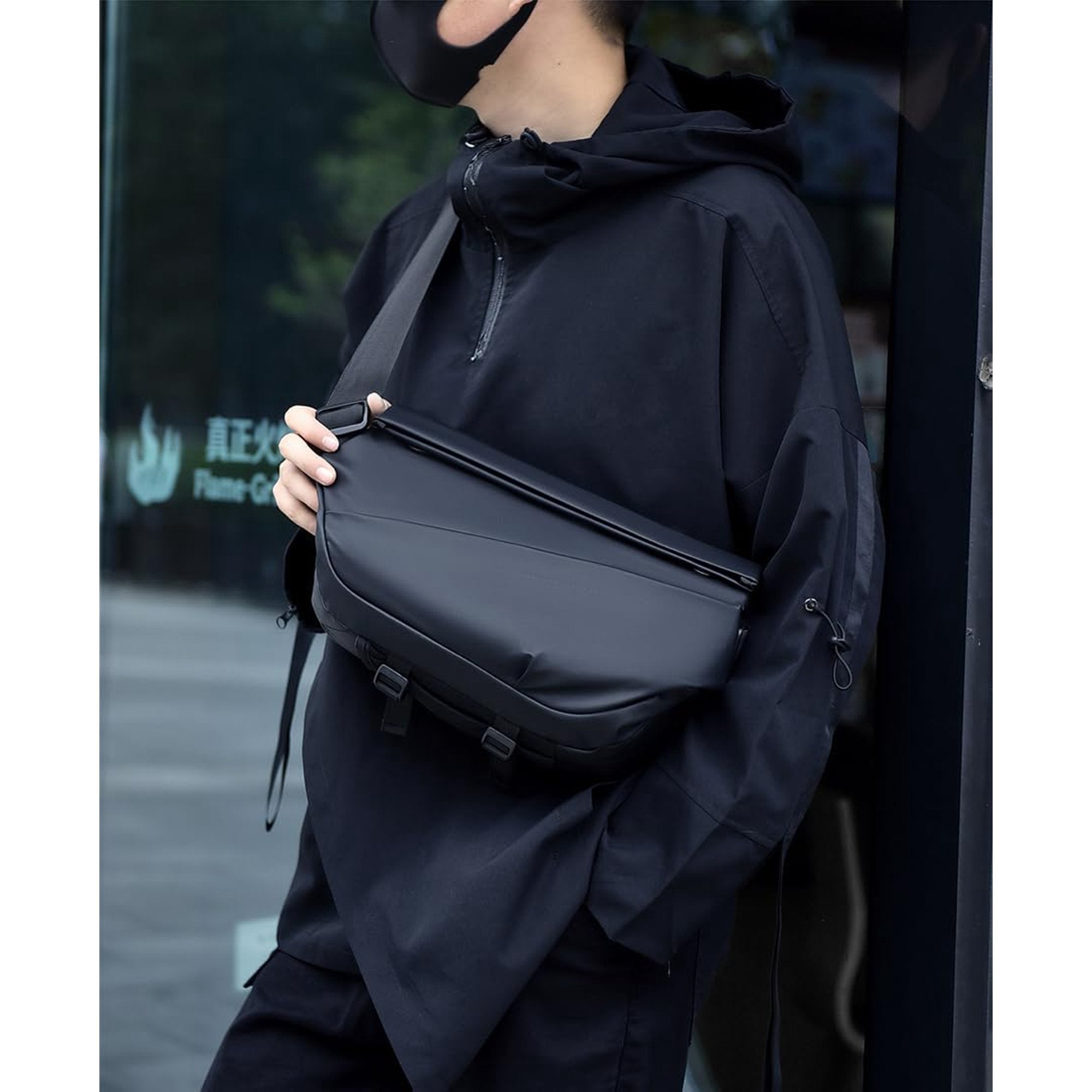 Mens Large Sling Bag Sling Bag Stylish Crossbody Bag,New Men's Crossbody Bags Fashion Waterproof Sports Bag (black)