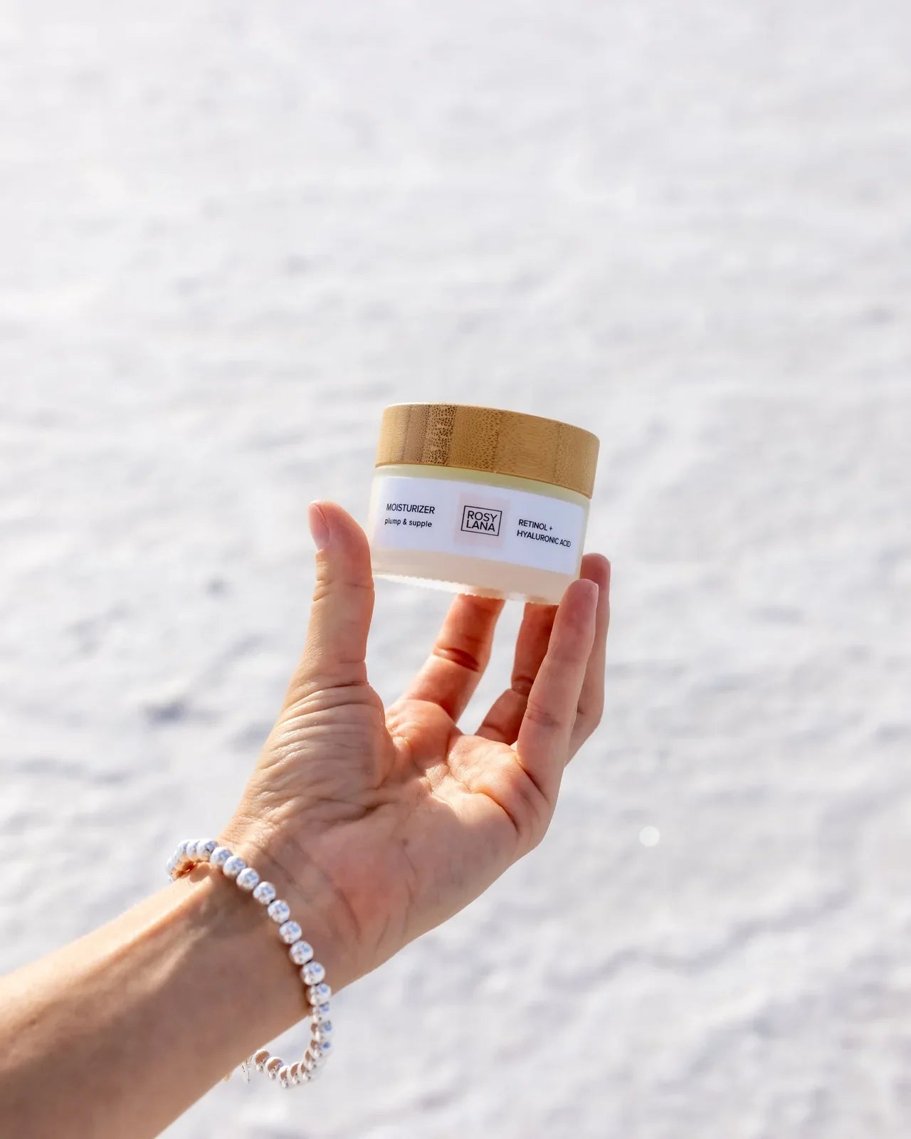 moisturizerinhandsand_1280x.webp__PID:9570ead1-6e7d-46a5-8e1b-36a48f046c6b