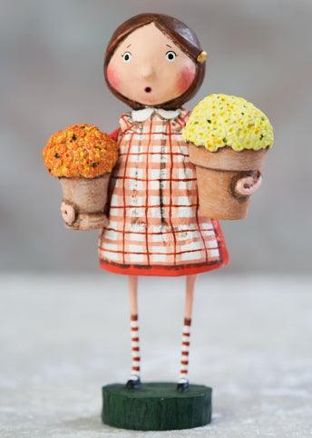 Mumsey Fall Figurine by Lori Mitchell