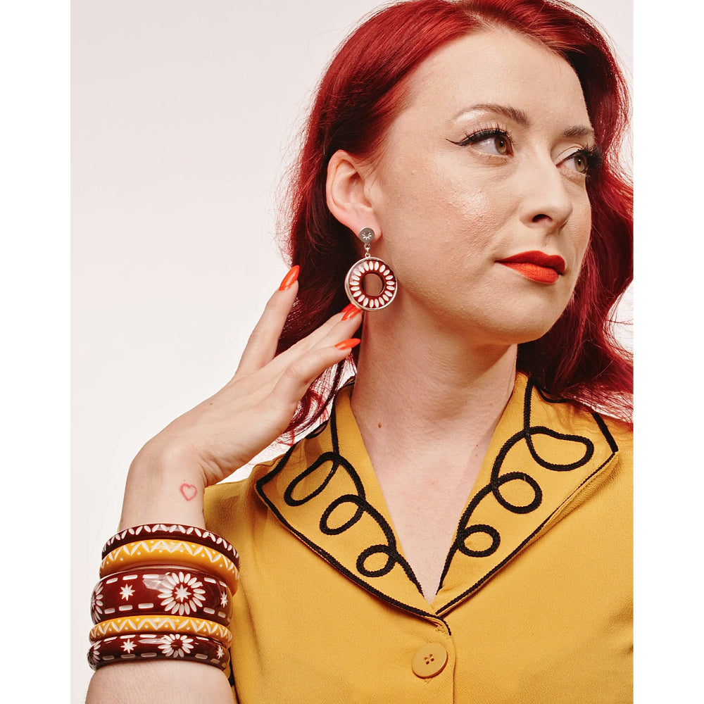 Narrow Saddle Brown Bangle by Splendette