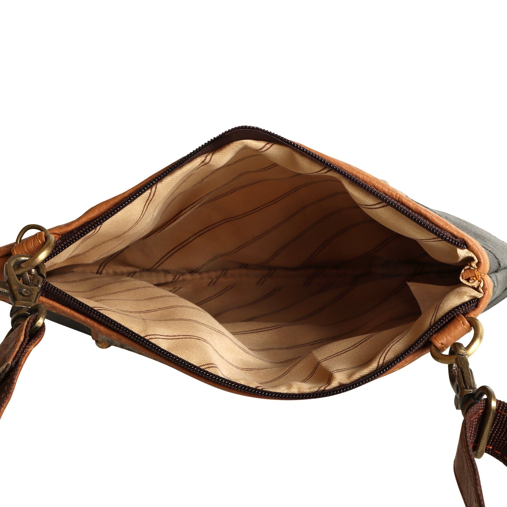 Noa Angled Crossbody Bag - Carbon Grey