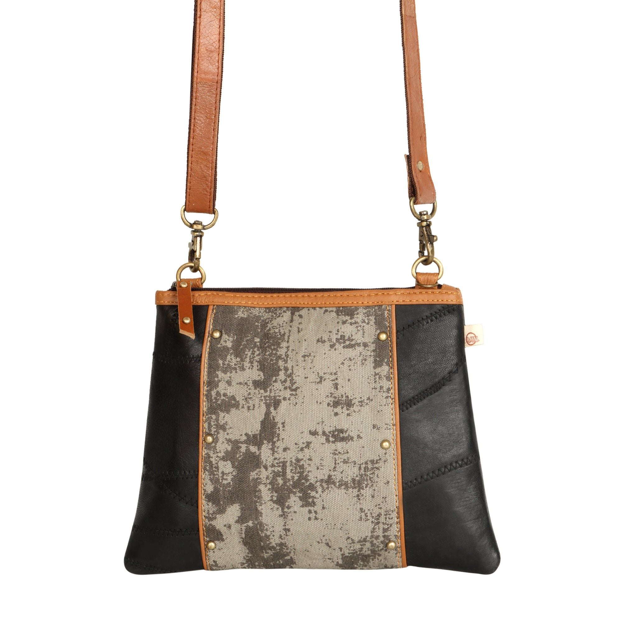 Noa Angled Crossbody Bag - Carbon Grey