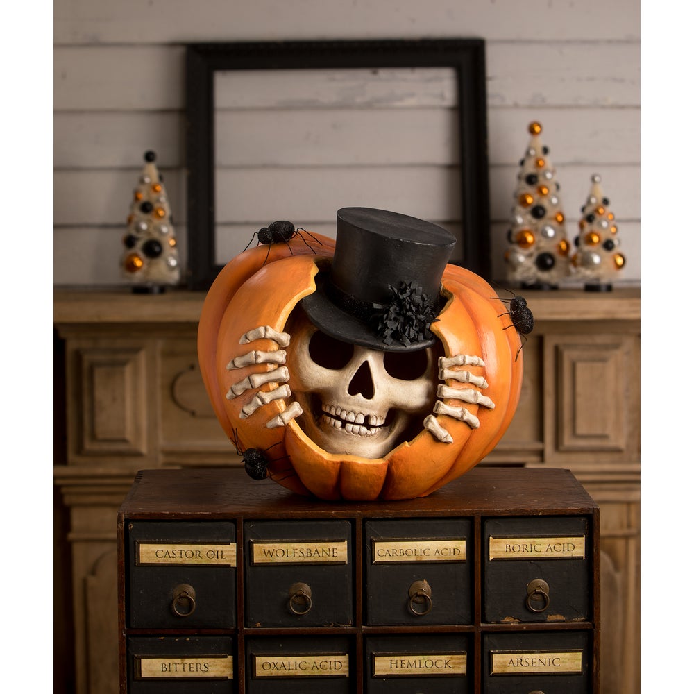 Peek-A-Boo Skelly by Bethany Lowe Designs