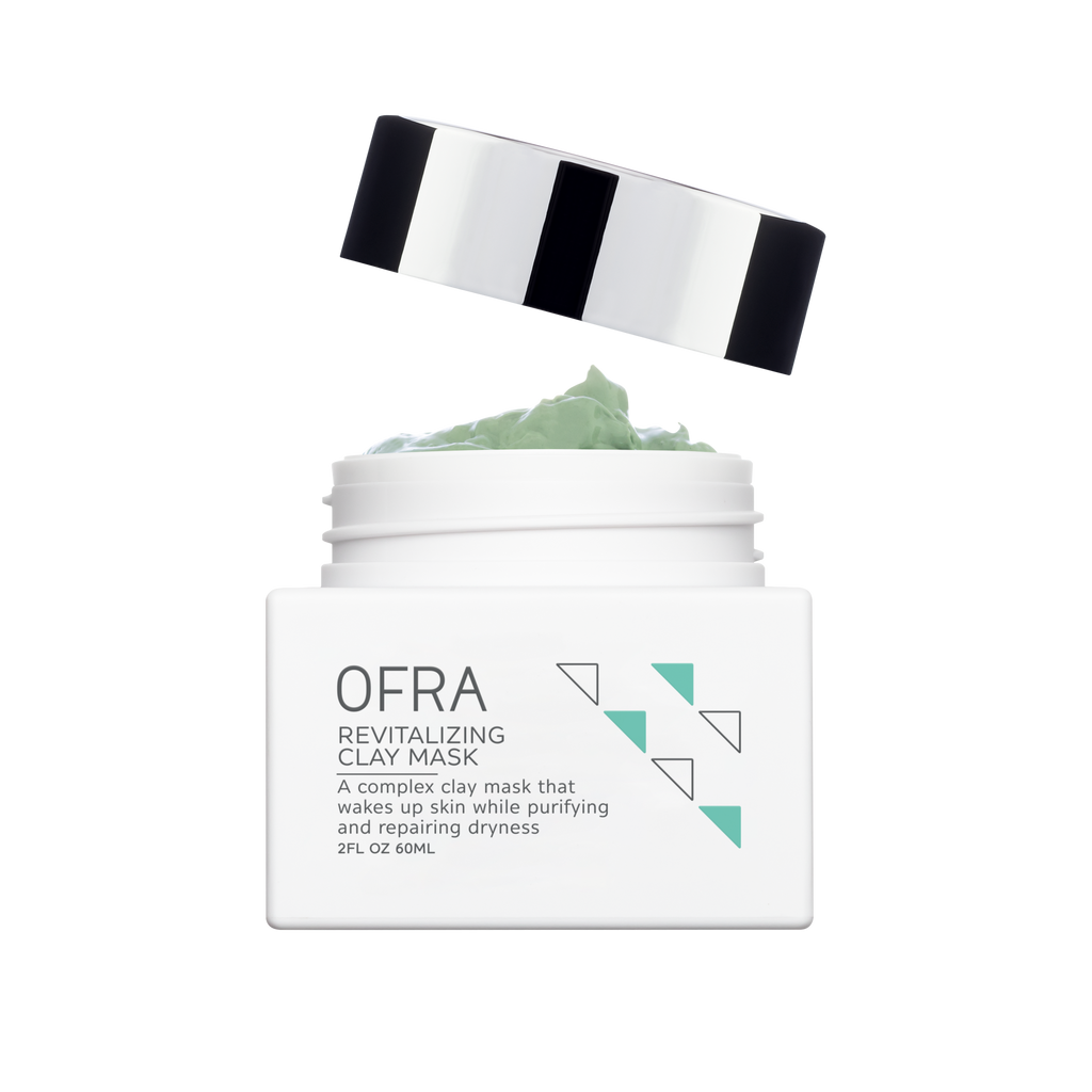 Revitalizing Clay Mask