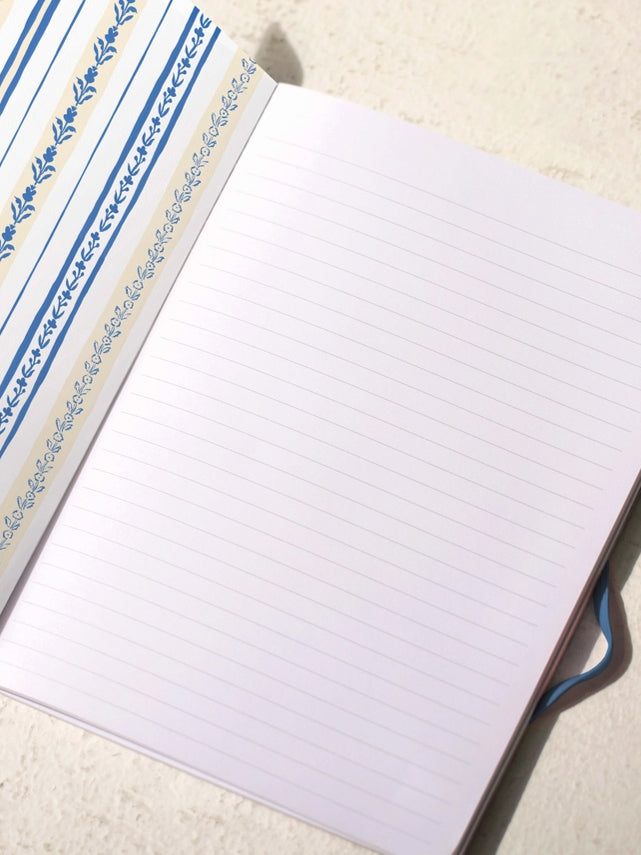 Blue Flowers Bouquet Sewn Trio Notebook Set