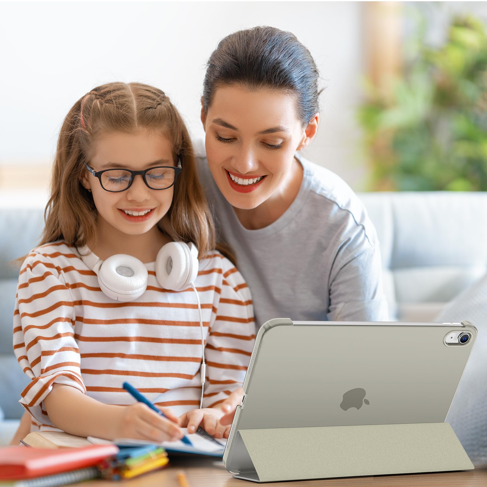 SUPFINE for iPad (A16) 11th Generation Case 11 inch 2025 & iPad 10th Generation Case 10.9 inch 2022, Slim Stand Hard PC Translucent Back Shell Cover (Support Touch ID, Auto Wake/Sleep), Black