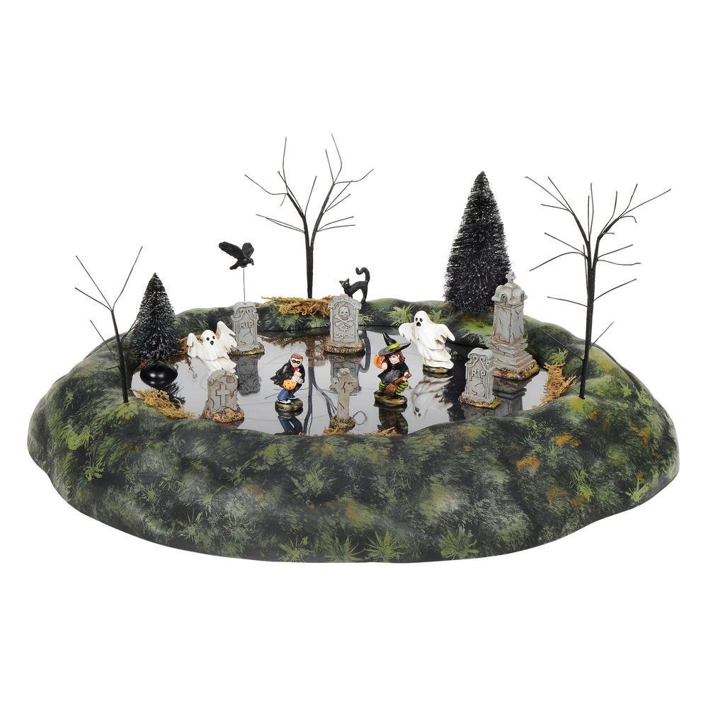 Animated Ghosts In Graveyard