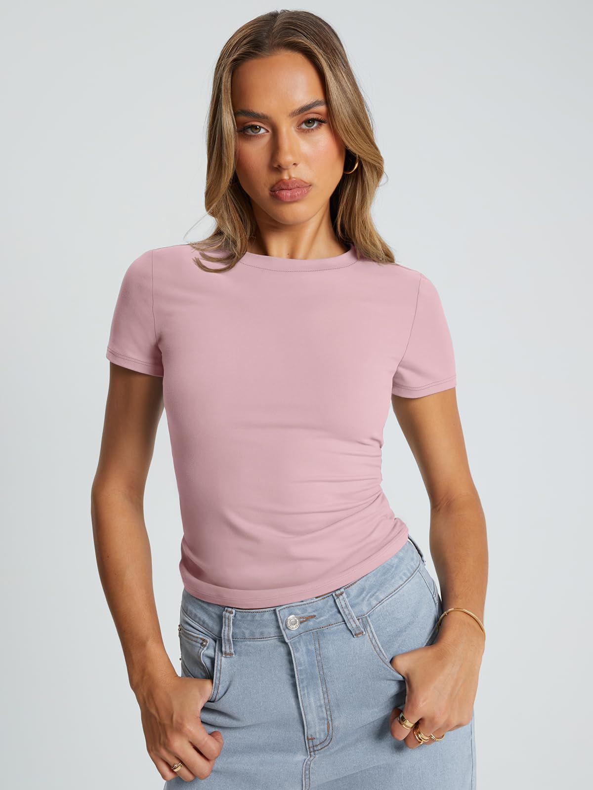 Trendy Queen Womens Basic T Shirts Summer Tops 2025 Crop Short Sleeve Slim Fit Tee Cute Gym Workout Clothes