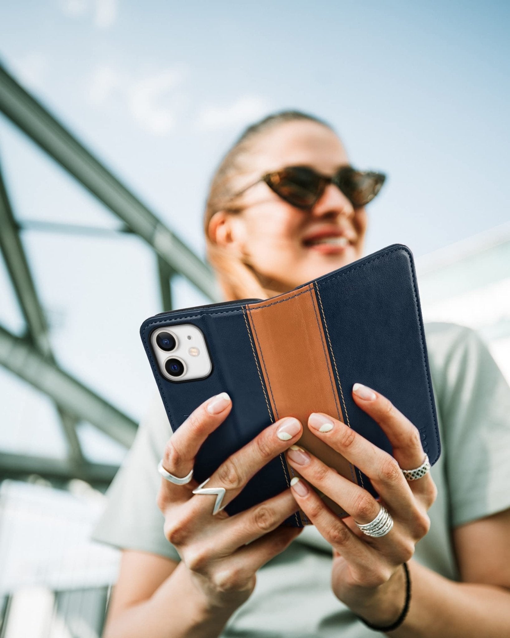 TUCCH Wallet Case for iPhone 12 Pro/iPhone 12 5G, Premium PU Leather Flip Folio Cover with Card Slot, Stand Book Design [Shockproof TPU Interior Case] Compatible with iPhone 12/12 Pro 6.1-inch, Black