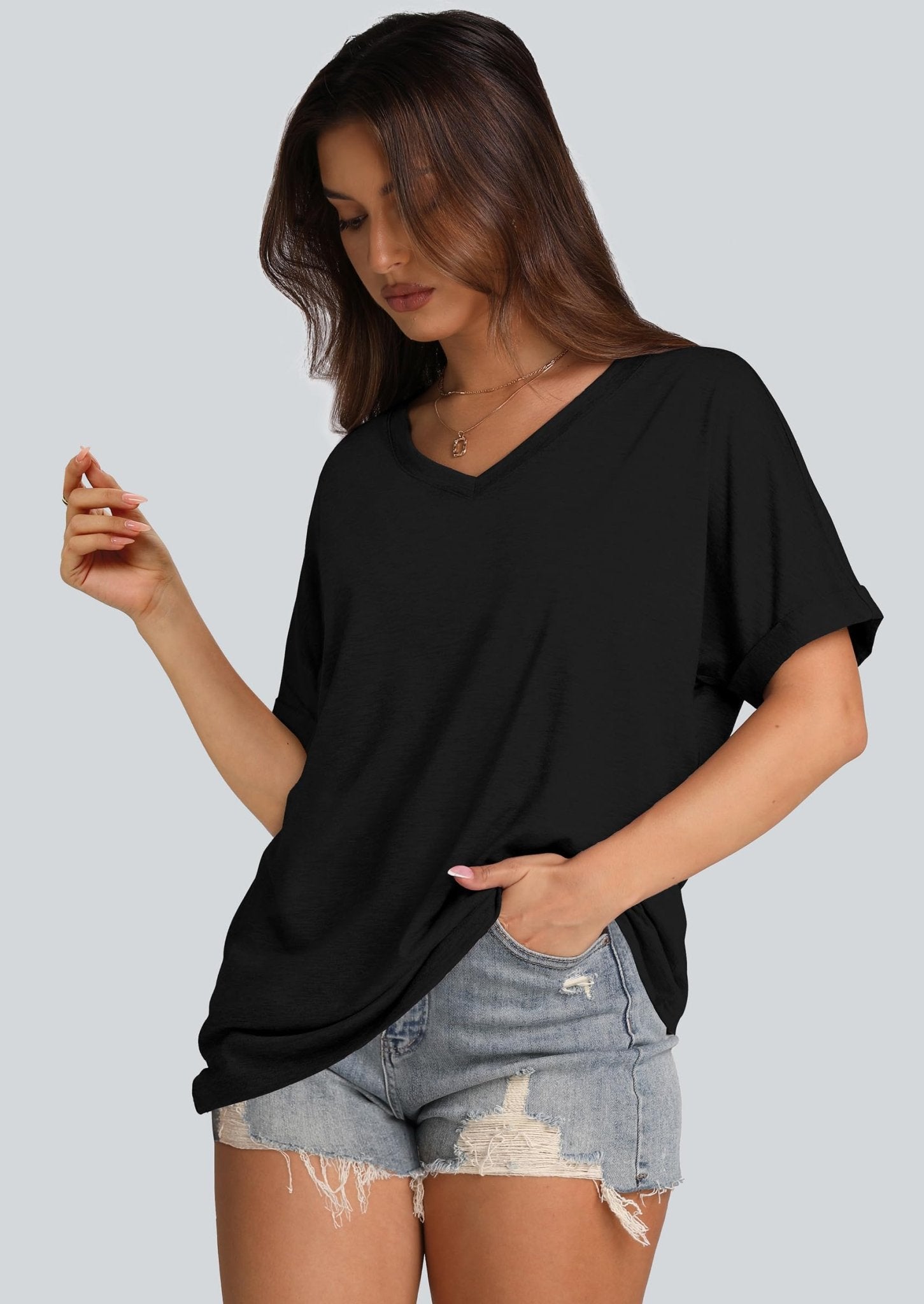 WIHOLL Womens Oversized Tshirts Summer Tops 2025 Short Sleeve V Neck Shirts Outfits Plus Size Clothes