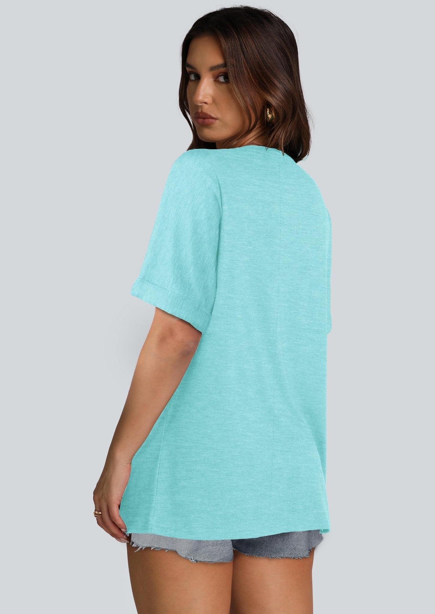 WIHOLL Womens Oversized Tshirts Summer Tops 2025 Short Sleeve V Neck Shirts Outfits Plus Size Clothes