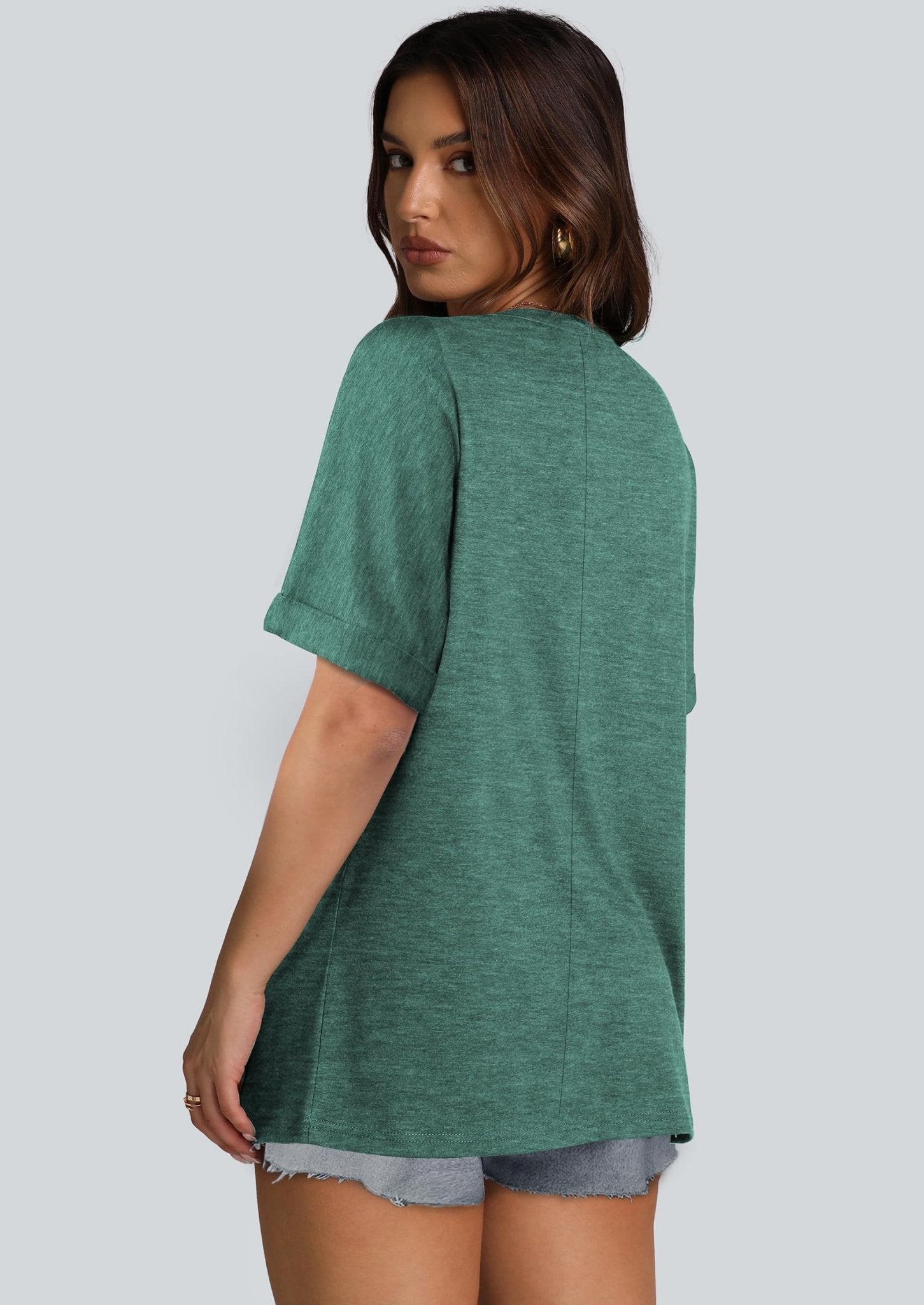 WIHOLL Womens Oversized Tshirts Summer Tops 2025 Short Sleeve V Neck Shirts Outfits Plus Size Clothes