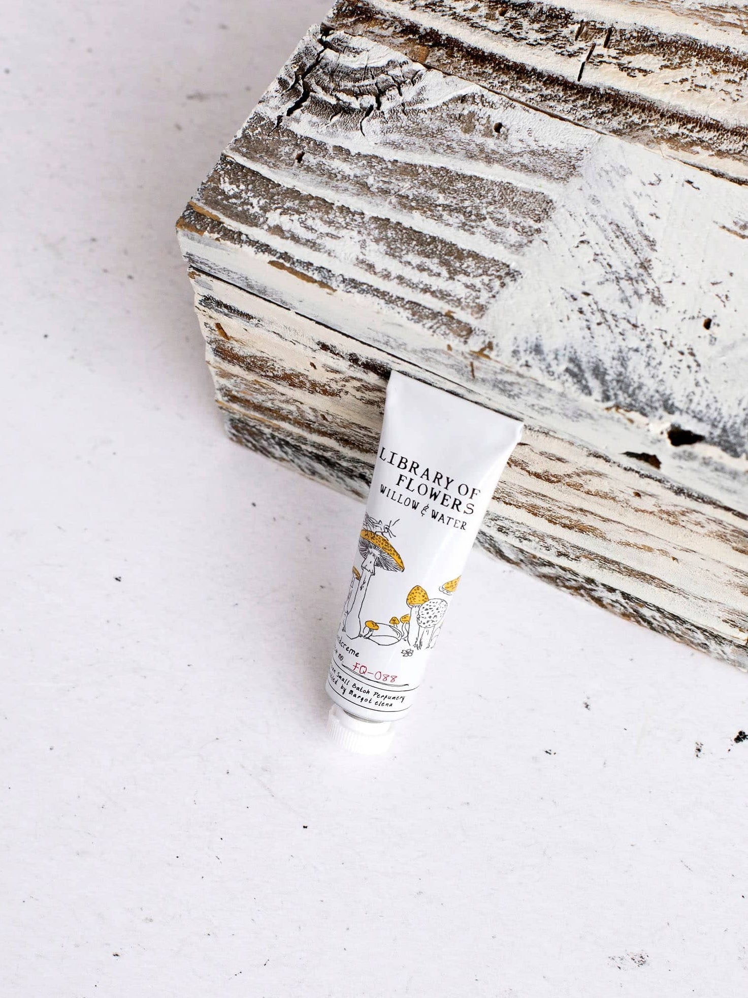 Willow and Water  Petite Treat Handcreme