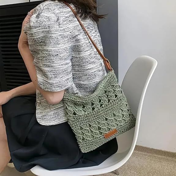 Women's Straw Shoulder Bag Crochet Woven Crossbody Bag Casual Beach Vacation Tote Bags